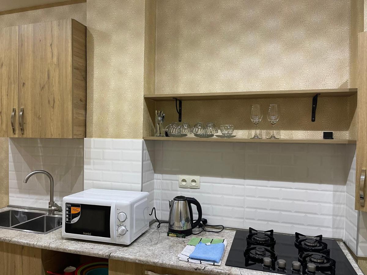 Tea'S Condo In The Heart Of Тбилиси Экстерьер фото